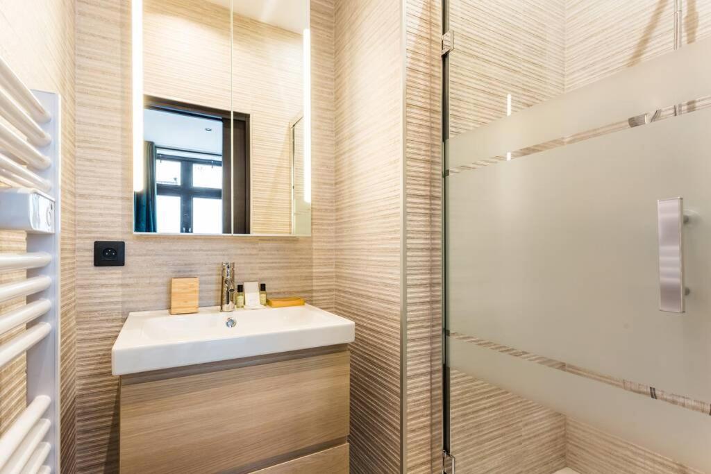 Hsh Alexandre Dumas Lovely Apartment 2Br-6P Paris Exterior foto